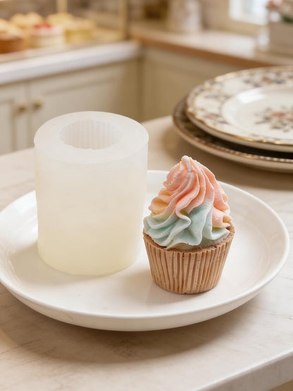 Cupcake Silicone Mold, 2 Pieces Ice-Cream Cupcake Resin Candle Mold Cupcake Shape Cake Mould for Wedding Birthday Party Decor Soap Epoxy Casting DIY Crafts Chocolate Fondant(Ice Cream Cup)