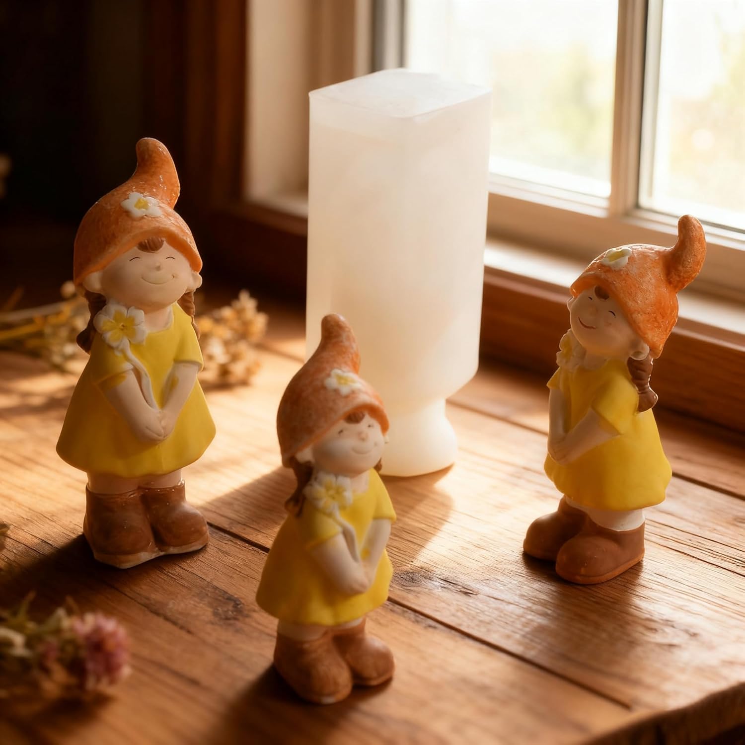 Gnome Girl Candle Silicone Mold, DIY Handmade Flower Girl Figurine Craft Mold, Small Medium Large Plaster Decoration, 3 Piece Set